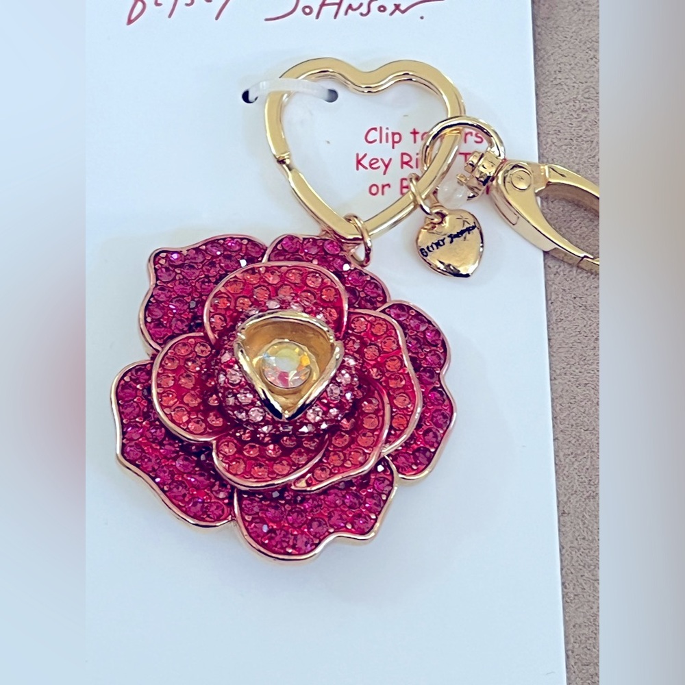 Betsey Johnson Pink Flower Handbag Charm / Keychain - Picture 3 of 7